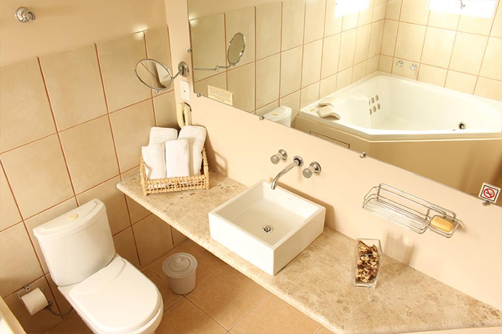 Paraty Bungalows Bar E Hotel Εξωτερικό φωτογραφία